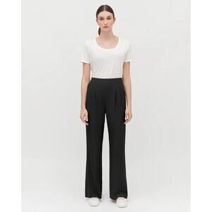 Cuyana Silk Charmeuse Wide Leg Pleated Black Dress Pants Trousers Medium NWT